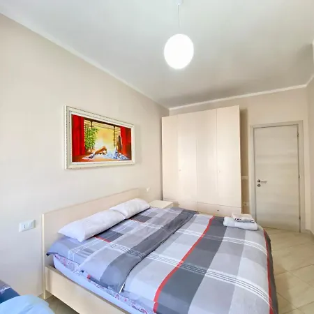 Tirana Stay Collection Komuna E Parisit Private Parking 地拉那