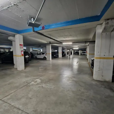 Appartement Pleasing Place With Free Parking On Site In Komuna E Parisit