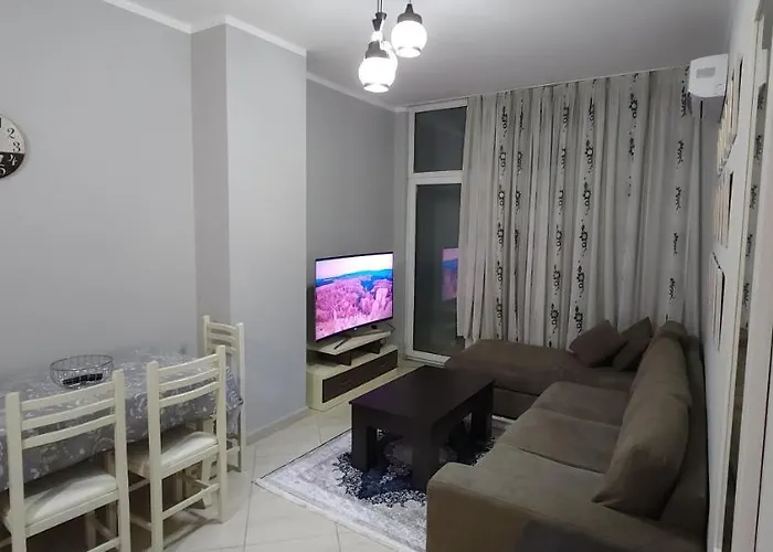 Tirana Stay Collection Komuna E Parisit Private Parking تيرانا