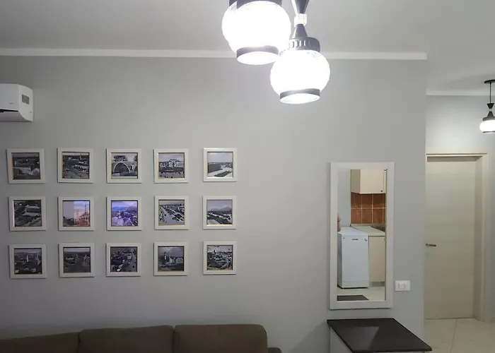 Pleasing Place With Free Parking On Site In Komuna E Parisit * טיראנה